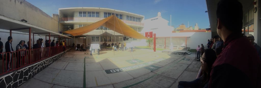 Lenta votación en el Centro de Tlaxcala